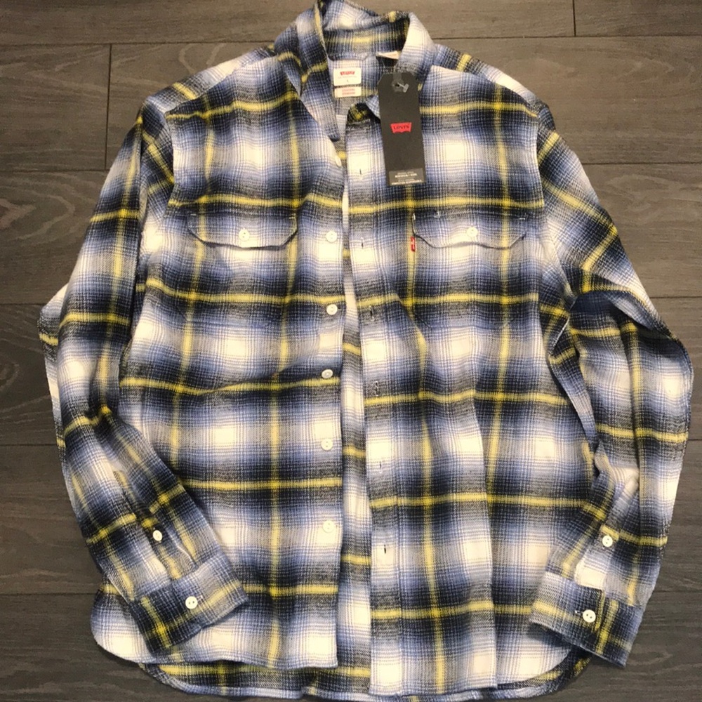 Levi’s Men’s Button Down Shirt